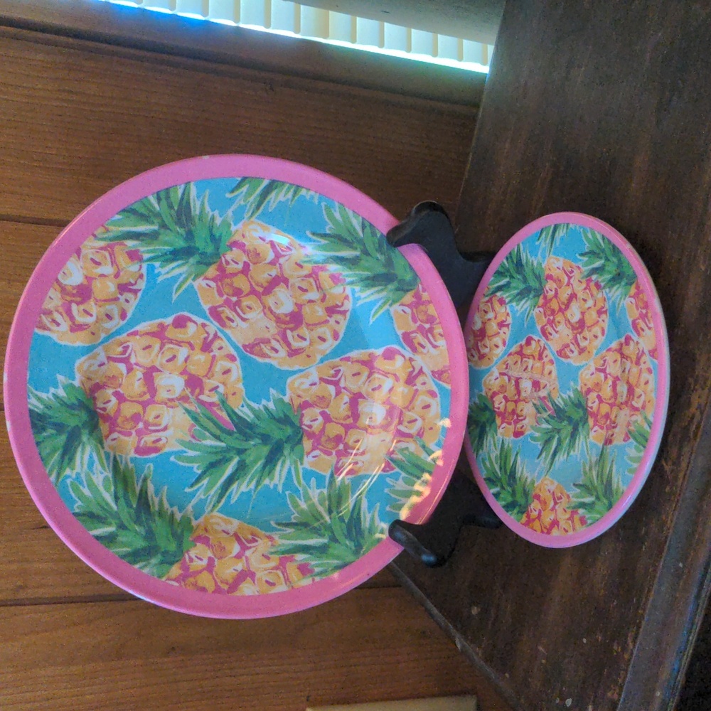 Sigrid Olsen Home Pineapple Melamine Serving Dishes